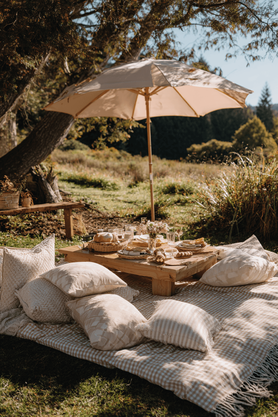 27 Cozy Backyard Ideas with Fire Pits Lights and Comfortable Seating